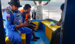 Nelayan Asal Belum Kembali Melaut, Tim SAR Lakukan Pencarian di Perairan Ampana
