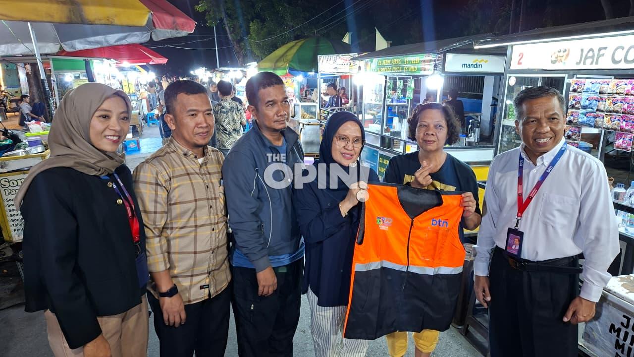 Pemkot Palu Dorong Digitalisasi UMKM Lewat Rompi Berbarcode