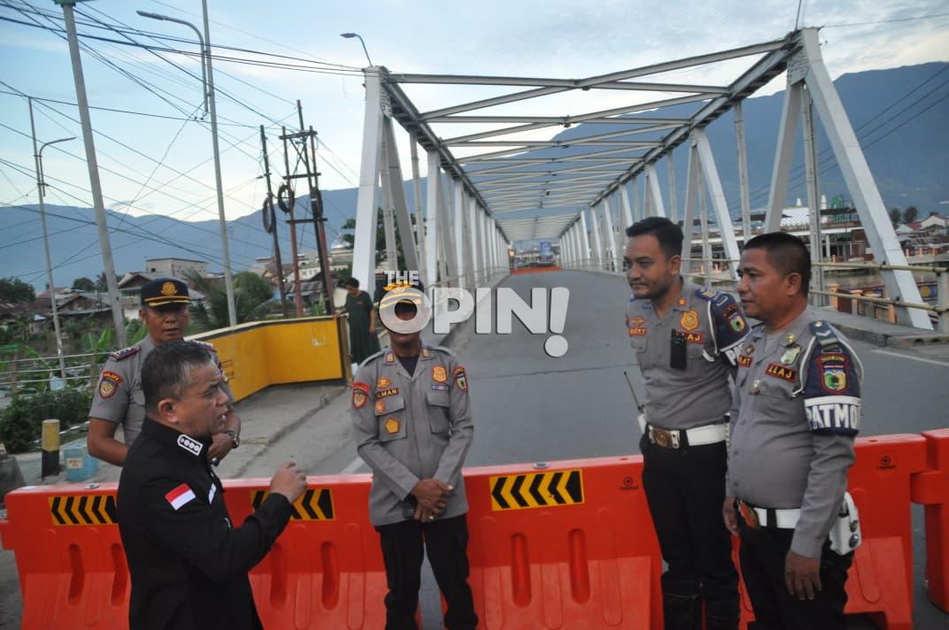 Pasca Gempa, Wali Kota Palu Buka Terbatas Akses Jembatan III untuk Kendaraan Ringan