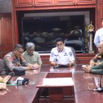 Bupati Erwin Setop Sementara Aktivitas Tambang yang Dikeluhkan Warga Air Panas