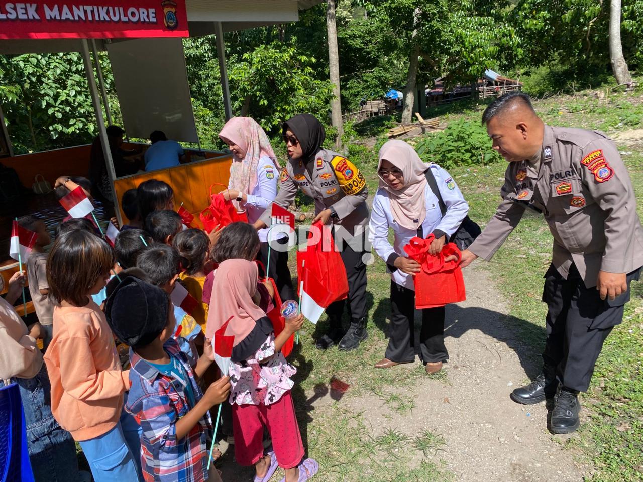 Polsek Mantikulore Bangun Rumah Baca untuk Anak-Anak di Uwentumbu