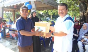 Peringati Hari Lansia, Pemda Parimo Gelar Jalan Sehat dan Pemeriksaan Kesehatan Peringati Hari Lansia, Pemda Parimo Gelar Jalan Sehat dan Pemeriksaan Kesehatan