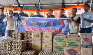 TNI AU Mutiara Palu Salurkan Bantuan untuk Korban Gempa di Parimo