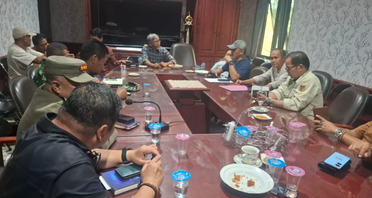 Rapat Alot, Pemda Parimo Rekomendasikan Tambang Kayuboko Dihentikan, Tunggu Perda IPERA