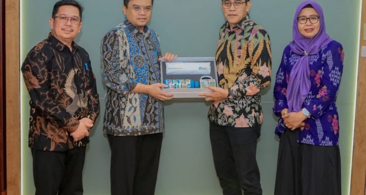 Pemda Parimo Usulkan Penguatan Infrastruktur dan Kesejahteraan Guru ke Kemendikdasmen
