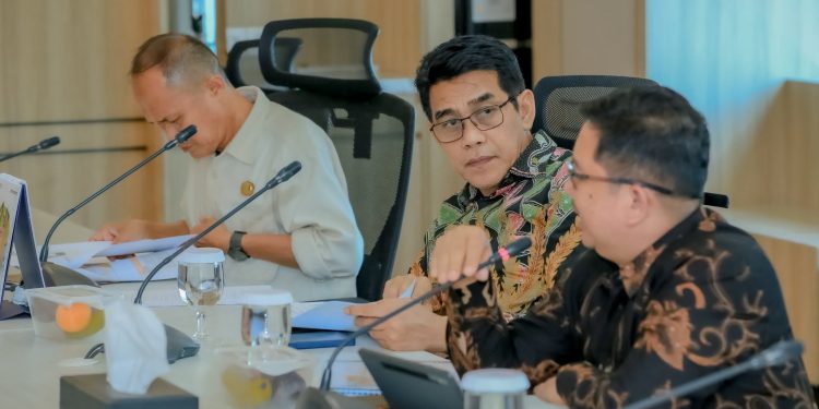 Pemda Parimo Jajaki Program Kuliah Gratis bagi Anak Nelayan Bersama KKP