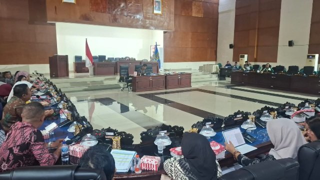 DPRD Parimo Minta Prokopim Prioritaskan Kehadiran Bupati di Rapat Paripurna