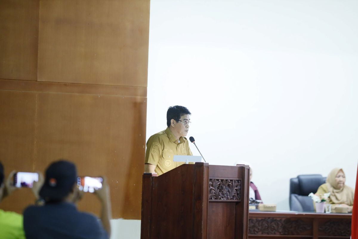 PAD Lampaui Target, Pemda Parimo Sampaikan Pertanggungjawaban APBD 2025 ke DPRD