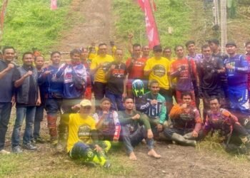 Road Trail Adventure Semarakkan Kemerdekaan, Ratusan Offroader Taklukkan Jalur Siniu