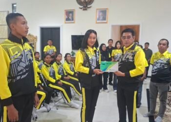Bupati Parimo Lepas Kontingen POPDA Sulteng, Tekankan Sportivitas dan Jaga Nama Baik Daerah