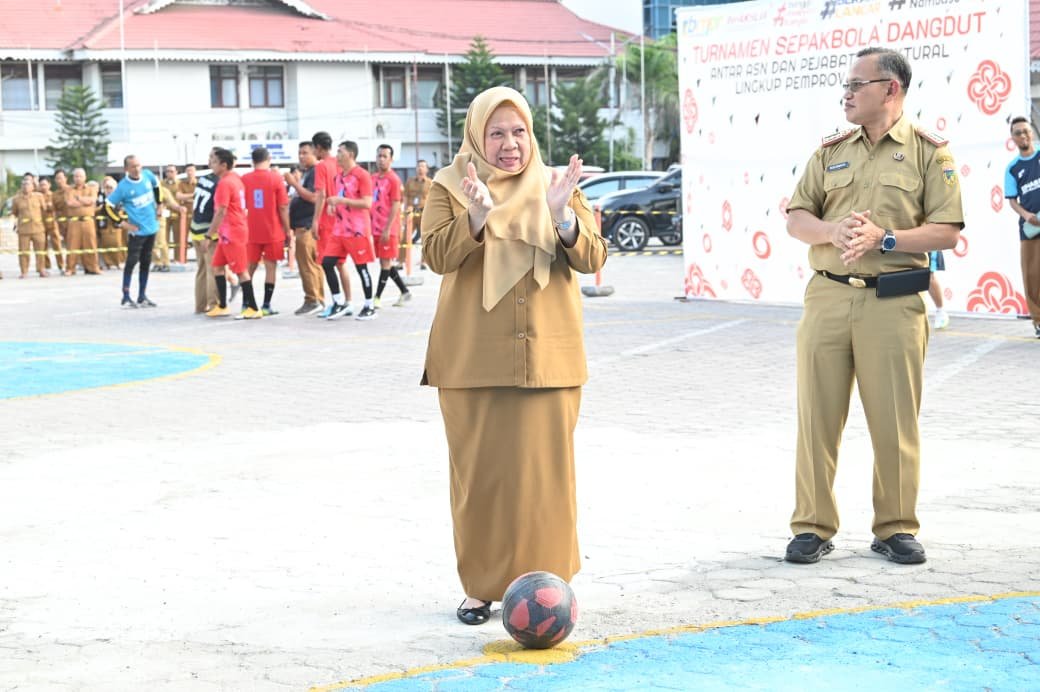 Wagub Reny Ajak ASN Perkuat Soliditas Lewat Turnamen Sepak Bola Dangdut