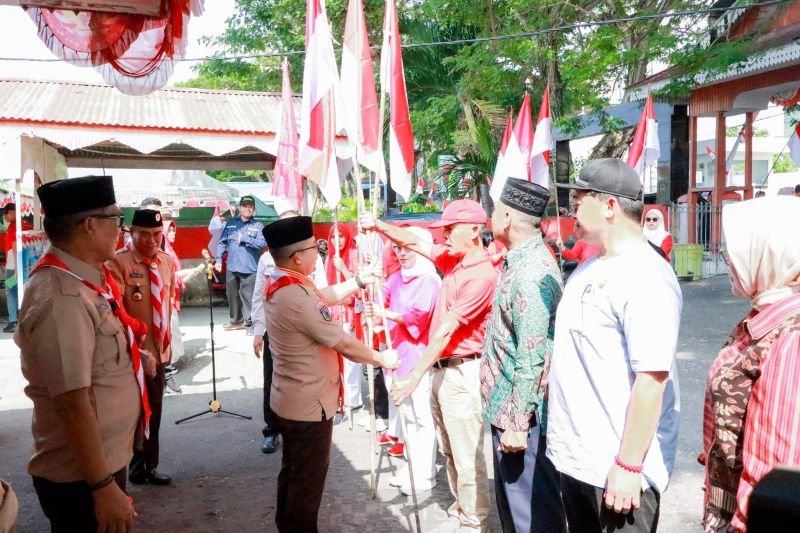 Gerakan 800 Bendera Merah Putih, Pemda Banggai Ajak Warga Perkuat Persatuan