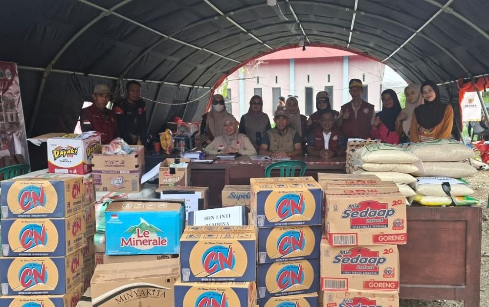 Guru di Ampibabo Galang Bantuan untuk Korban Banjir Bandang Avolua