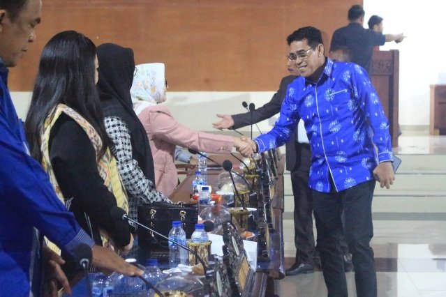 Bupati Erwin Apresiasi Banggar DPRD Parimo Tuntaskan Pembahasan KUA-PPAS APBD 2027