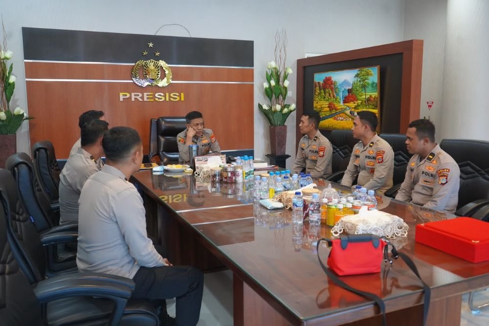 Wakapolda Sulteng Minta Perwira Baru Utamakan Think Before Acting dalam Bertugas