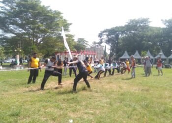 Dinas TPHP Parimo Juara Tarik Tambang HUT ke-81 RI, Tekuk Polres di Partai Final