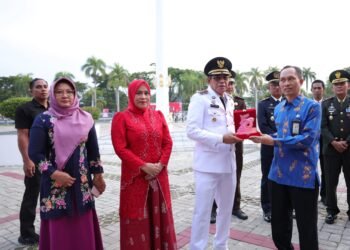 Parimo Raih Penghargaan Pembangunan Kependudukan, GenRe hingga Ayah Bunda Genre Terbaik Sulteng