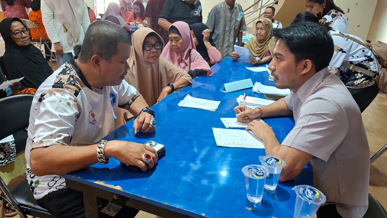 Wabup Parimo: Apoteker Punya Peran Penting Pastikan Penggunaan Obat Aman