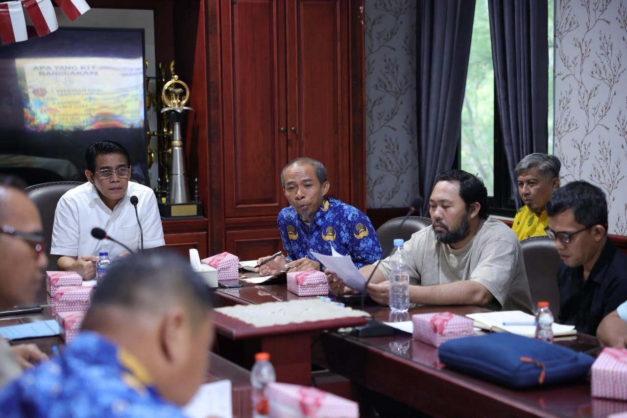 Bupati Erwin Dorong Perluasan Produk Investasi Parimo