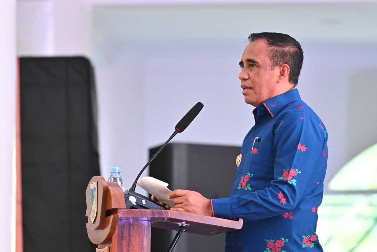 Potensi Energi Terbarukan Sulteng Besar, Anwar Hafid Ajak Warga Hemat Listrik