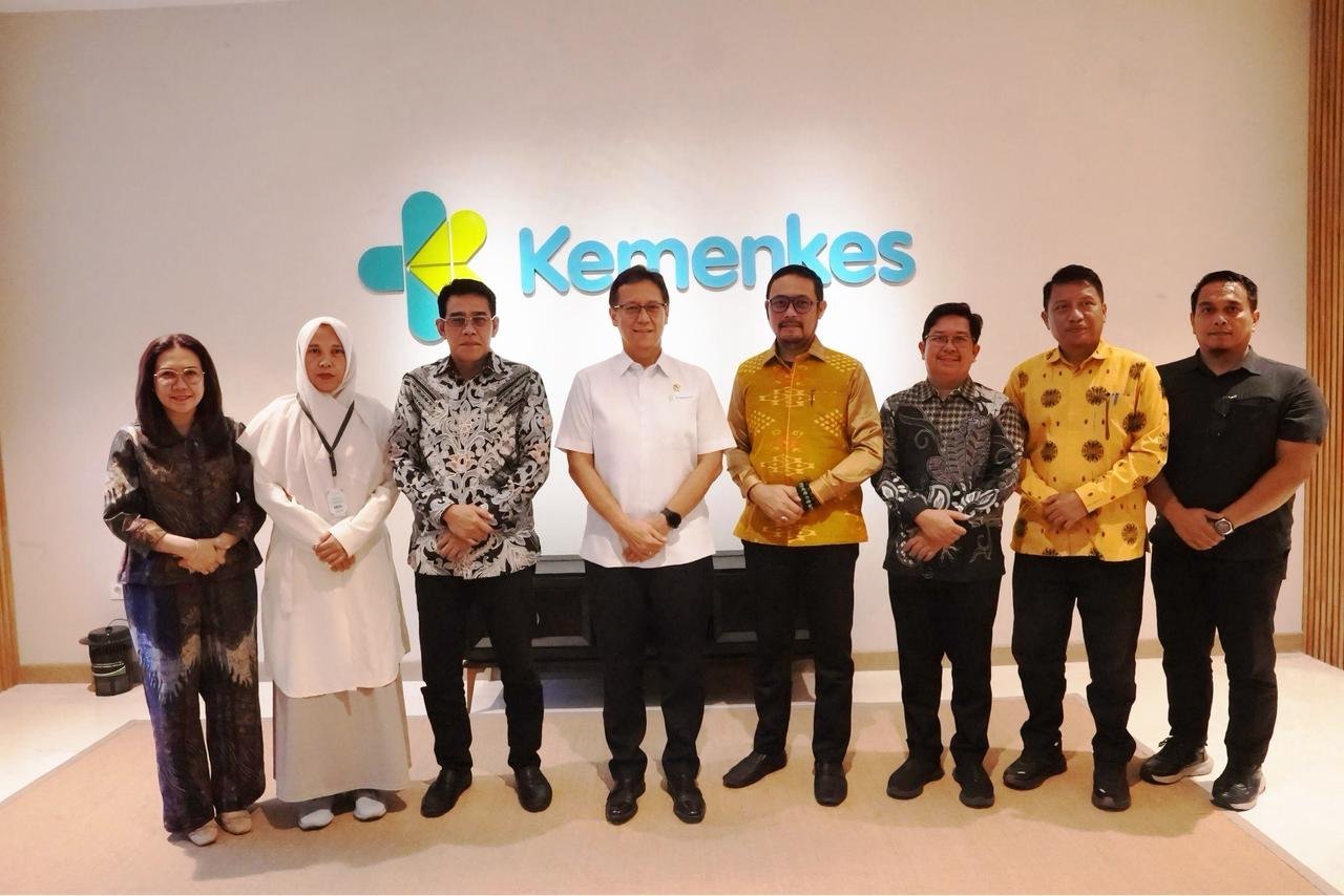 Kunjungi Menkes, Bupati Parimo Perjuangkan Modernisasi Fasilitas Kesehatan