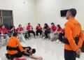 Siswa Dirgantara Flight School Palu Praktik Penanganan Korban Bersama Basarnas