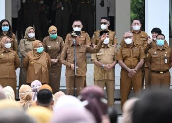 Gubernur Anwar Hafid Ingatkan ASN Tak Keluyuran Saat Jam Kerja