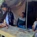 Dua Tahun Tinggal di Huntara, Bupati Parimo Tinjau Korban Banjir Sibalago