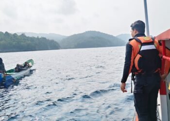 Hari Kedua Pencarian Nelayan Hilang di Balut, Tim SAR Sisir 75 Mil Laut Persegi