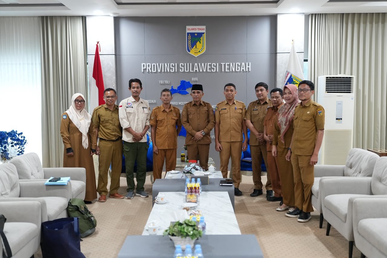 Gubernur Sulteng Pastikan 80 Siswa SMKN 1 Batui Tetap Lanjut Sekolah