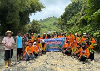 BPBD Parimo Tanam Pohon di Sibalago untuk Mitigasi Erosi dan Longsor
