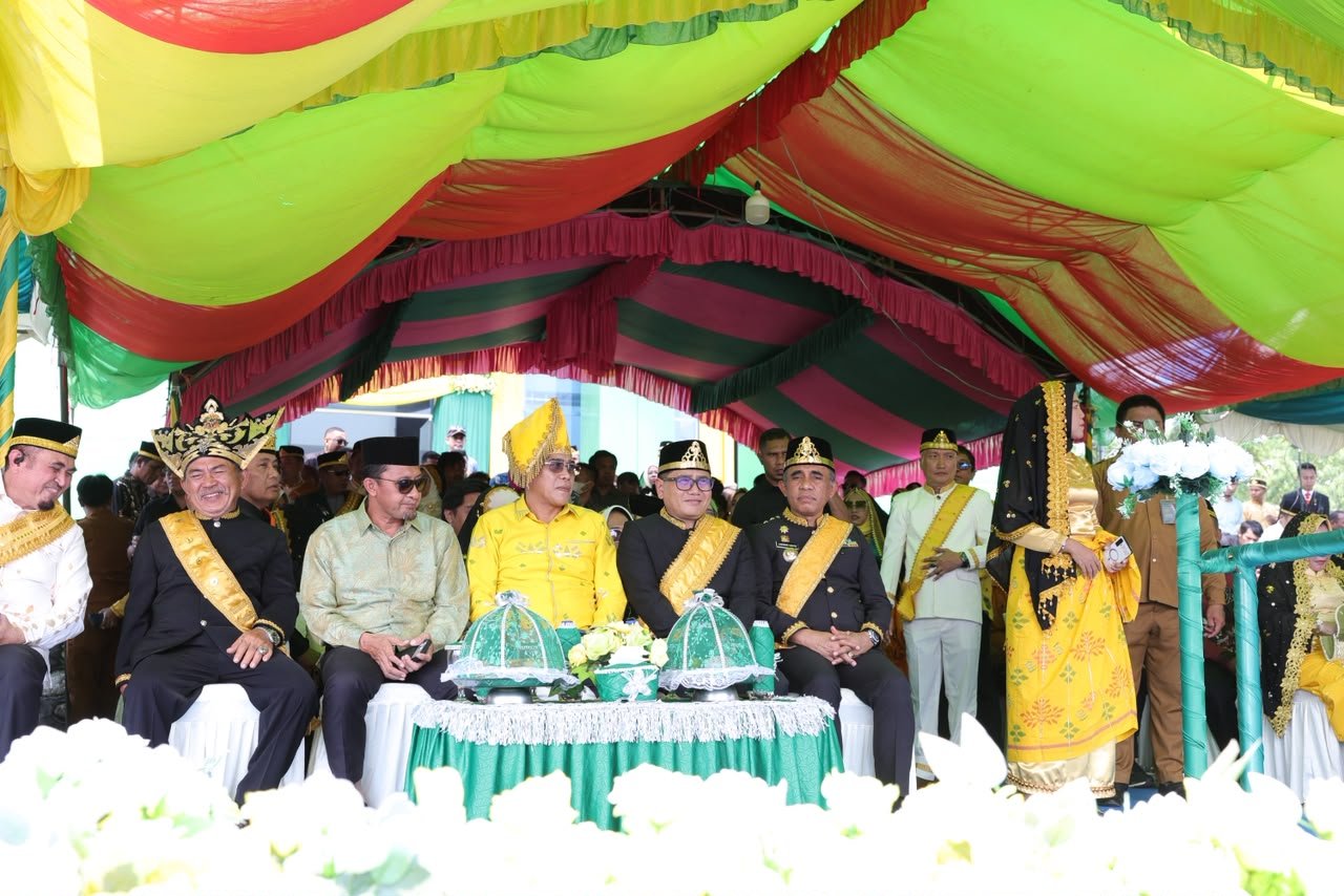 Bupati Erwin Burase Hadiri HUT ke-27 Buol, Perkuat Silaturahmi Antardaerah
