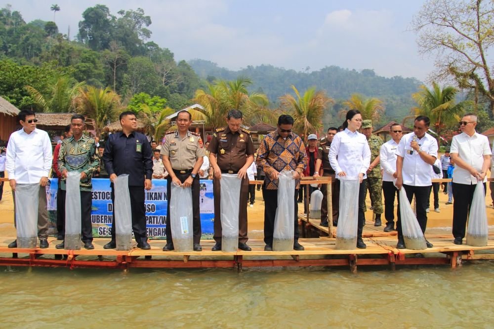 DKP Sulteng Minta Penebaran Ikan Nila di Danau Poso Dievaluasi