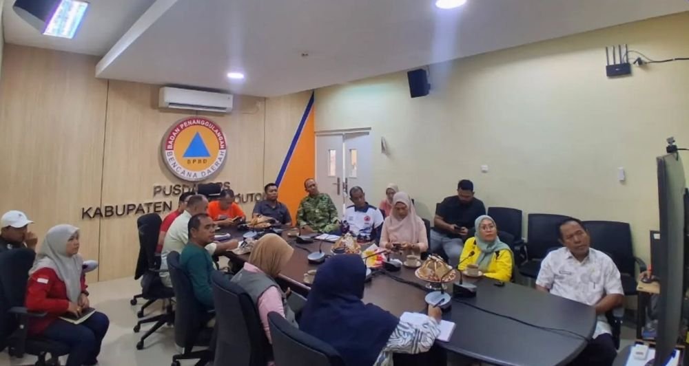 Kabut Asap Selimuti Parimo, PJJ dan Perpanjangan Siaga Darurat Direkomendasikan