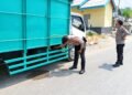 Polisi Amankan yang Diduga Digunakan dalam Aksi Sedot Solar Truk di Luwuk